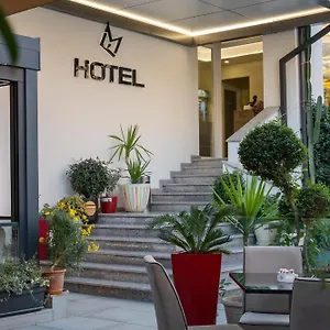  Hotel F&m 2 Albania